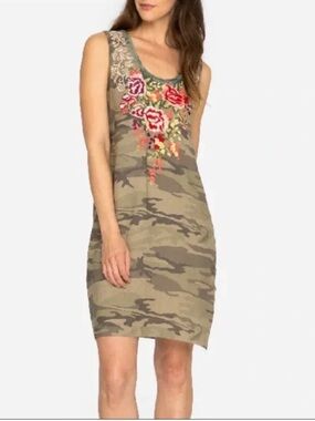 Johnny Was Adeline Tunic Dress Crafted Linen Camouflage Floral Embroidery